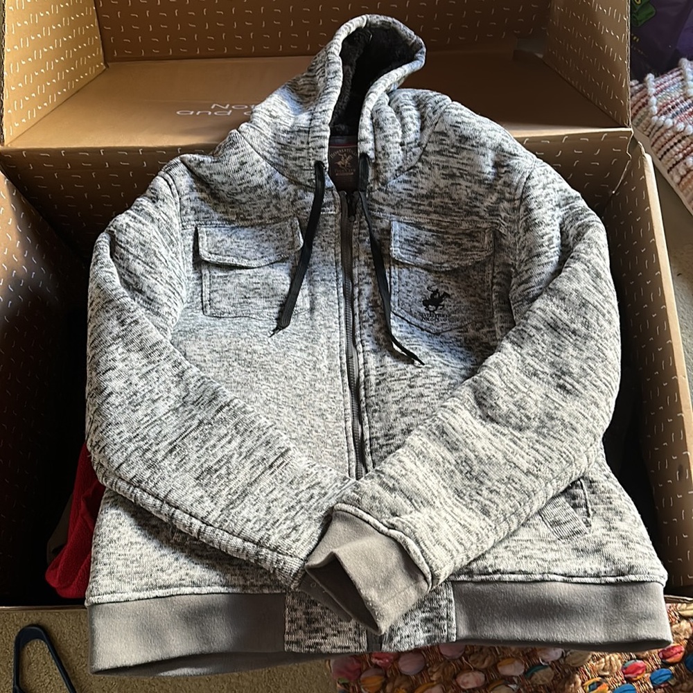 Beverly Hills Polo Club Fleece lined zip-up hoodie